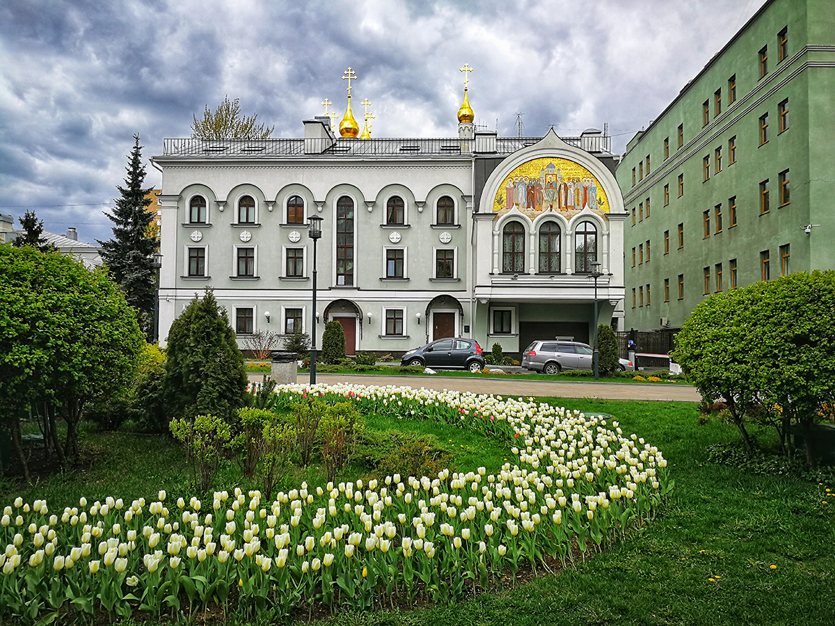 Московское подворье – Holy Trinity Saint Seraphim-Diveyevo Monastery